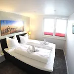 Schwimmende Haeuser Im Baltic Sea Üdülőközpont 5*