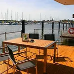 Schwimmende Haeuser Im Baltic Sea Station touristique