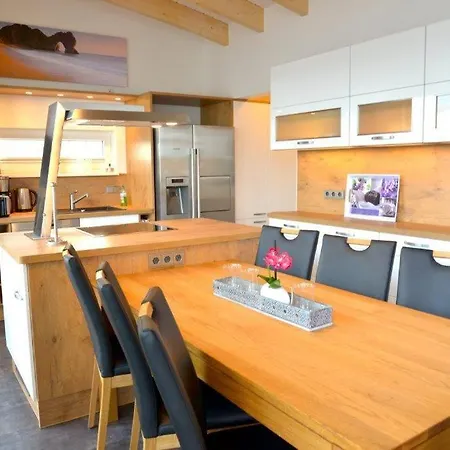 Schwimmende Haeuser Im Baltic Sea Kröslin