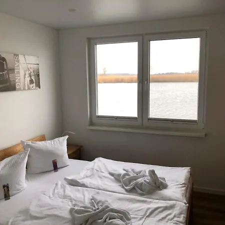 Schwimmende Haeuser Im Baltic Sea 5* Kröslin