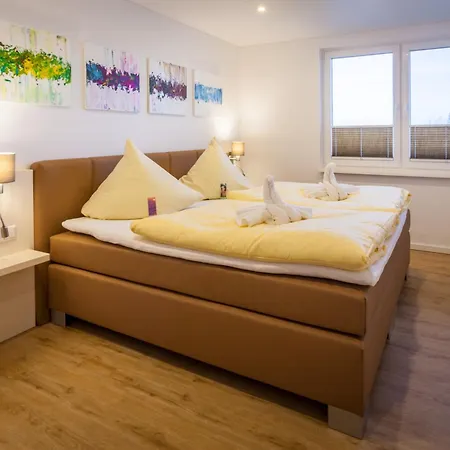Resort Schwimmende Haeuser Im Baltic Sea