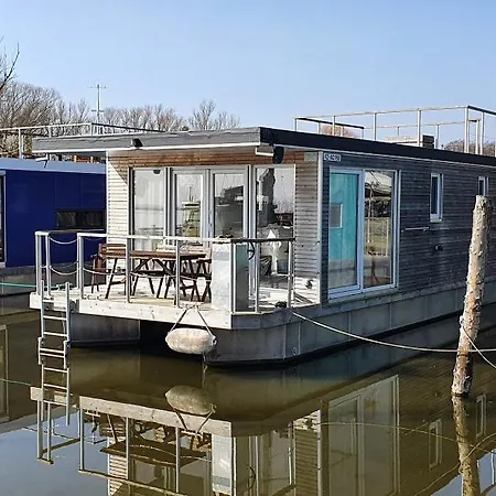 Schwimmende Haeuser Im Baltic Sea 5* Kröslin