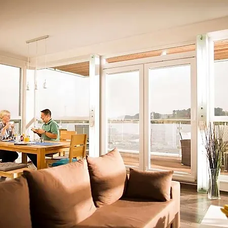 Resort Schwimmende Haeuser Im Baltic Sea 5*