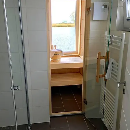Schwimmende Haeuser Im Baltic Sea 5*