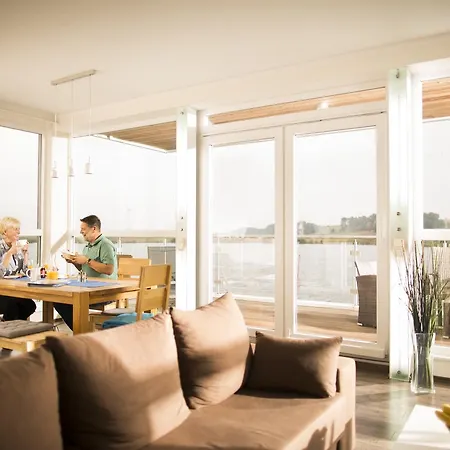 Schwimmende Haeuser Im Baltic Sea 5*