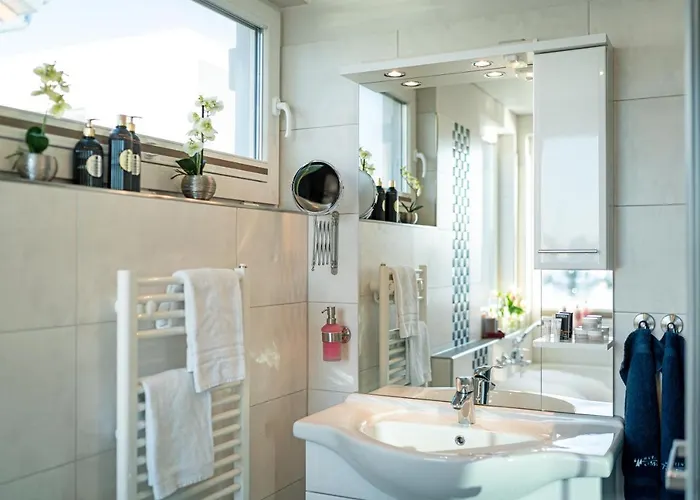 Resort Schwimmende Haeuser Im Baltic Sea 5*