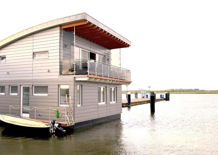 Schwimmende Haeuser Im Baltic Sea 5* Kröslin