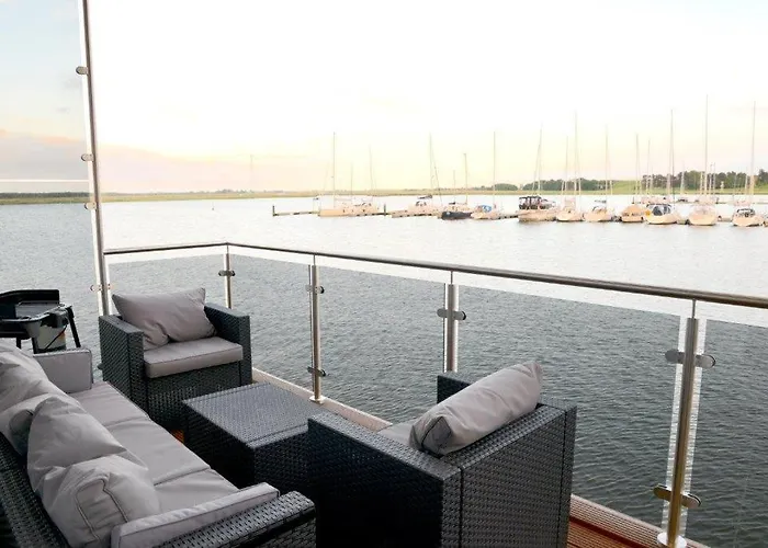 Resort Schwimmende Haeuser Im Baltic Sea 5*